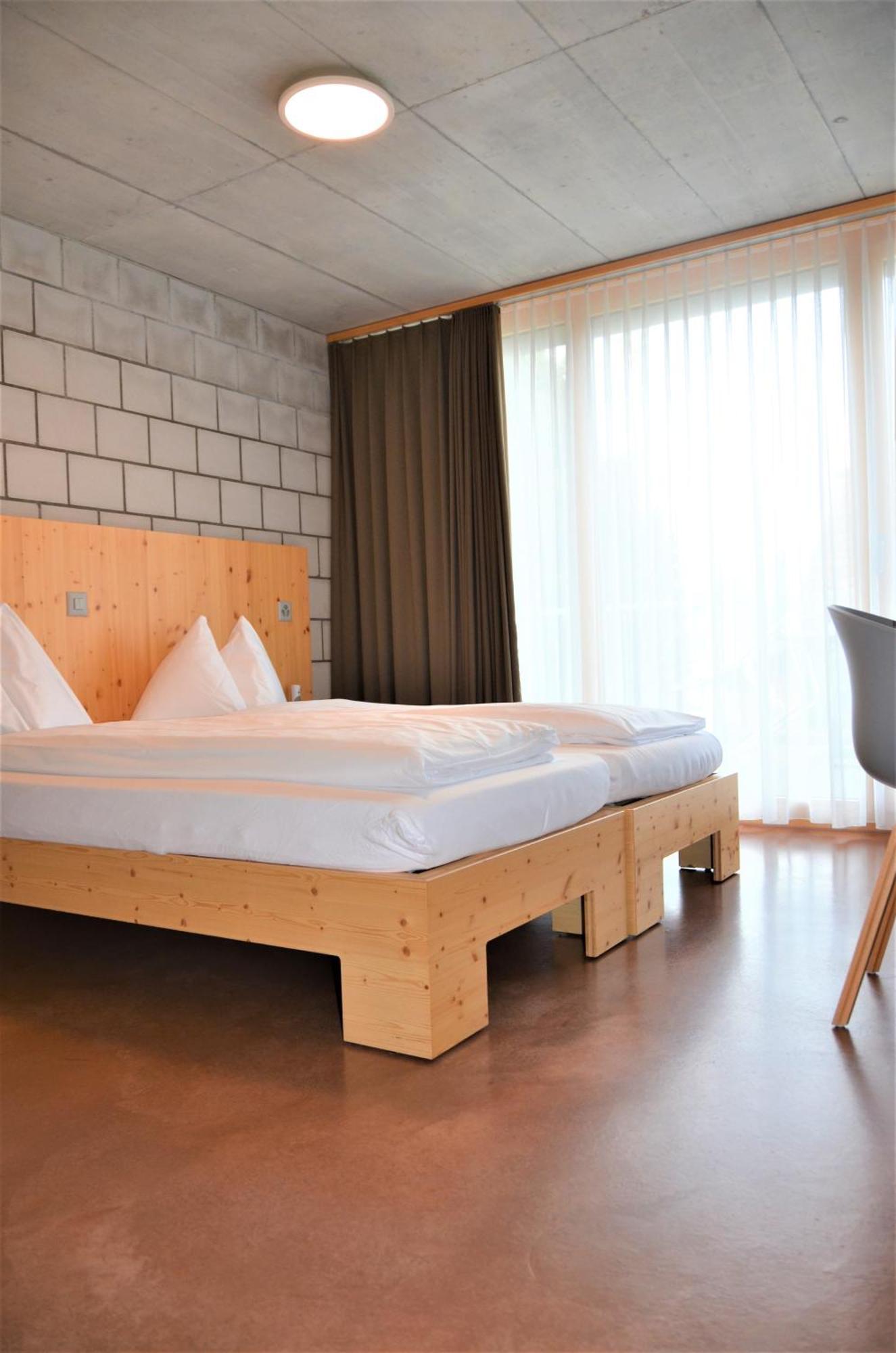 Hotel Seaside Spiez Buitenkant foto