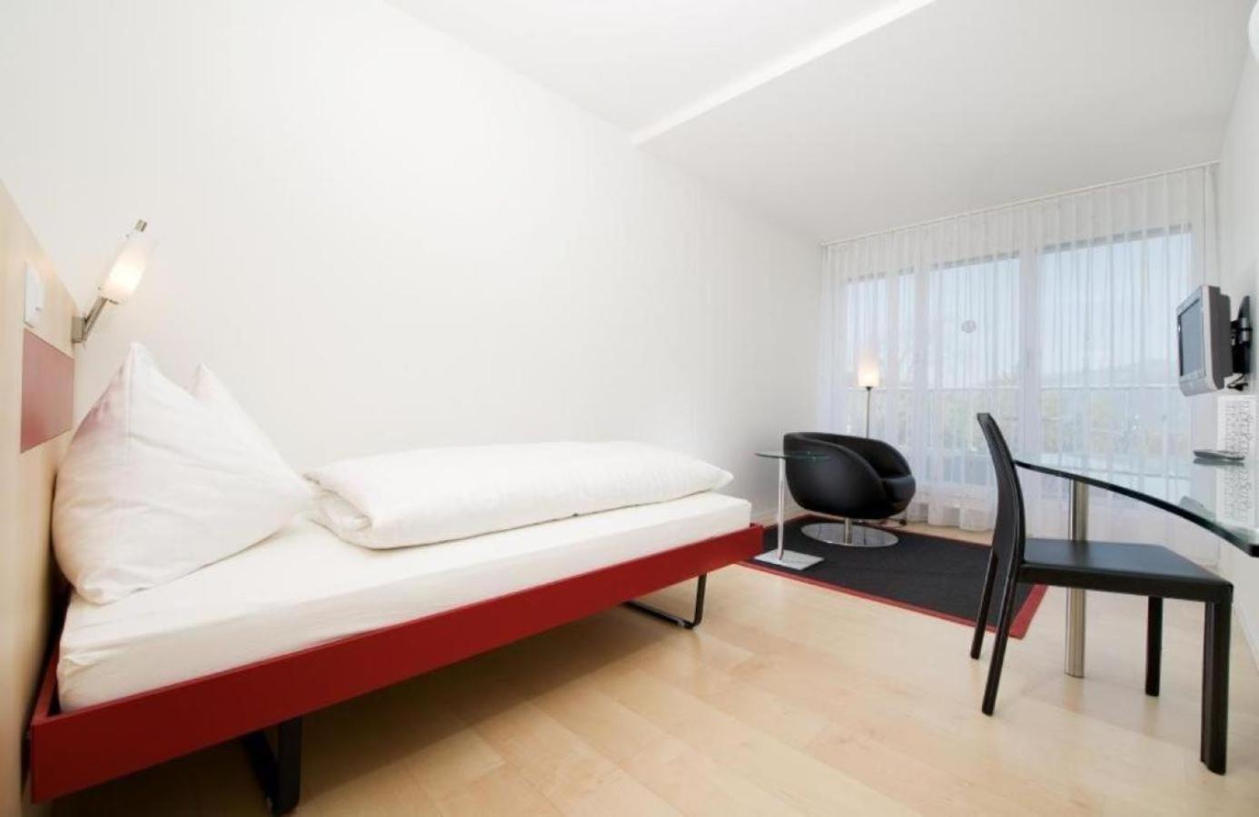 Hotel Seaside Spiez Kamer foto